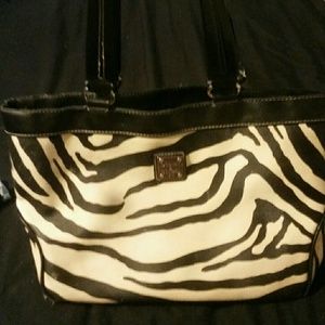 Dooney and Bourke purse